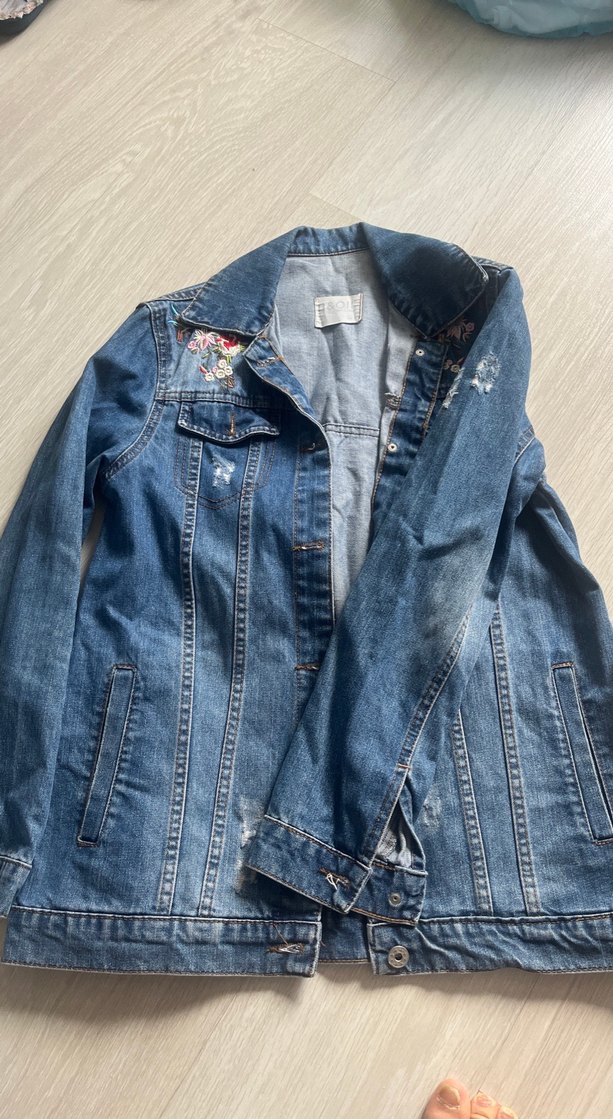 Nakışlı Düğmeli Kadın Kot Ceket - Görsel 2