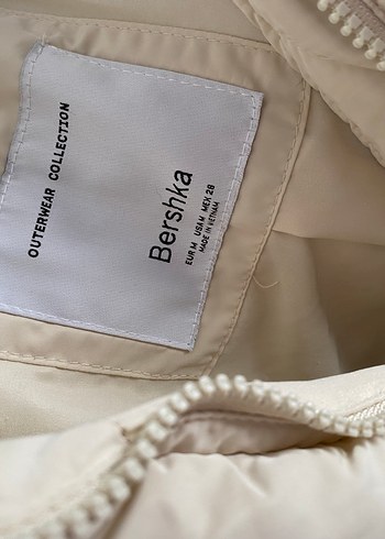 BERSHKA KAPÜŞONLU KADIN MONT - Görsel 2