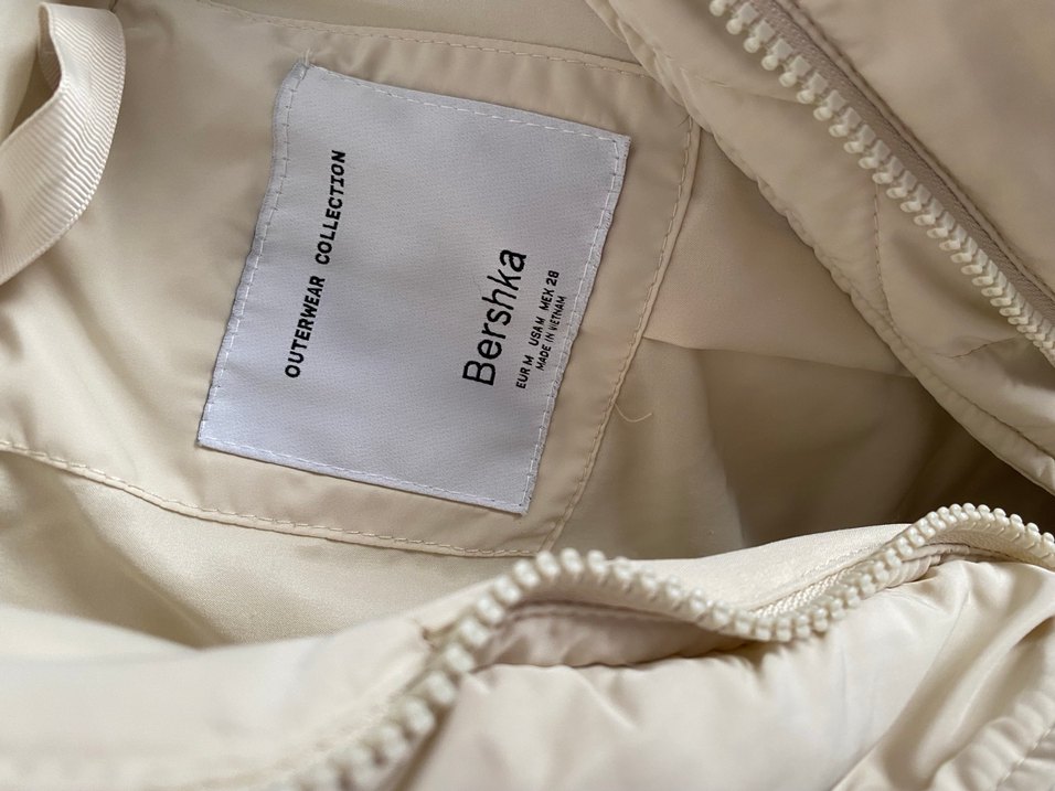 BERSHKA KAPÜŞONLU KADIN MONT - Görsel 2