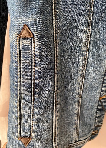 Düğmeli Mavi Kadın Kot Ceket - Görsel 4