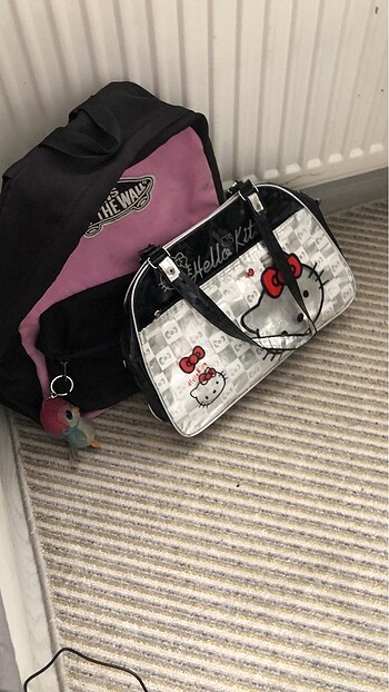 Beden siyah Renk Hello Kitty çanta