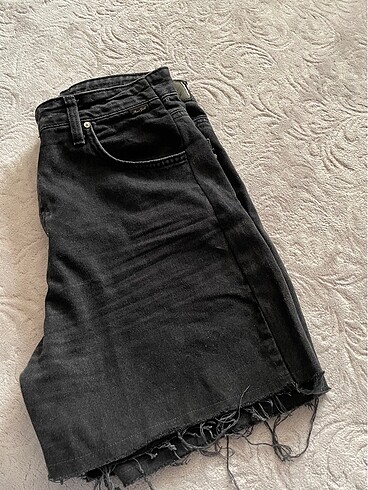 Siyah denim şort