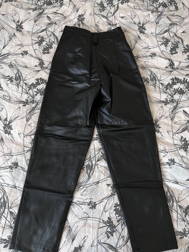 Siyah Deri Pantolon - Görsel 2