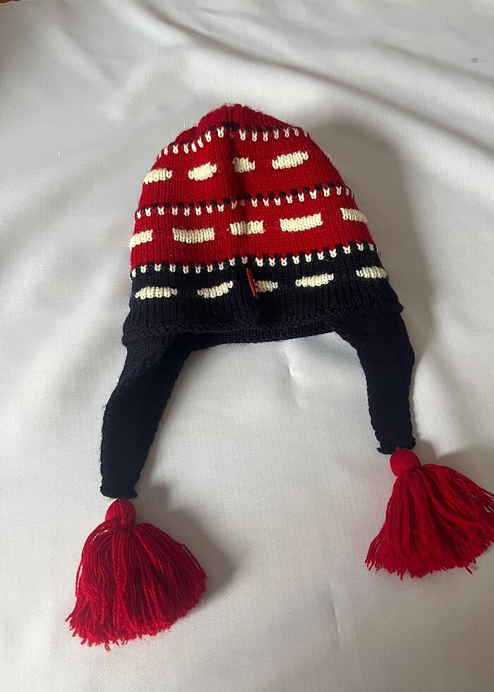 Erkek bebek el örgüsü yelek ve hazır şapka - Görsel 4