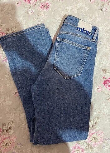 Miav jeans