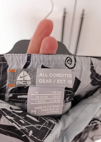 Orijinal Nike marka Deniz şortu - Görsel 6