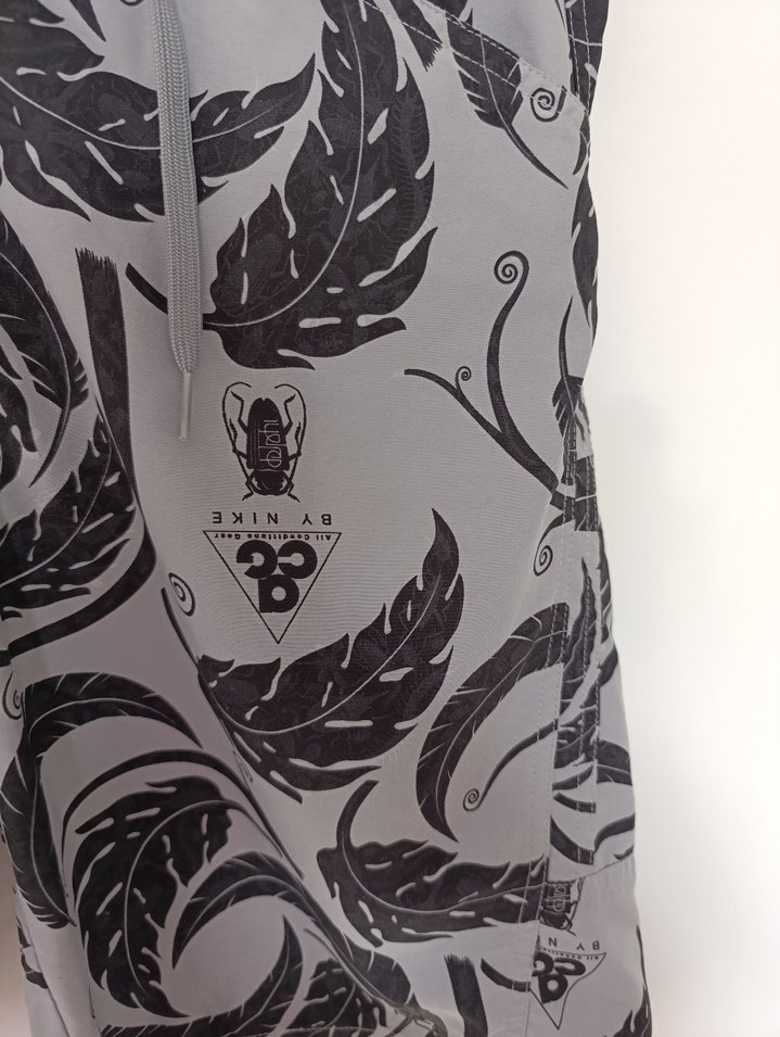 Orijinal Nike marka Deniz şortu - Görsel 4