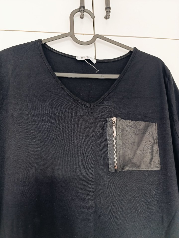 Siyah V Yakalı Kemerli Tarz bluz - Görsel 3