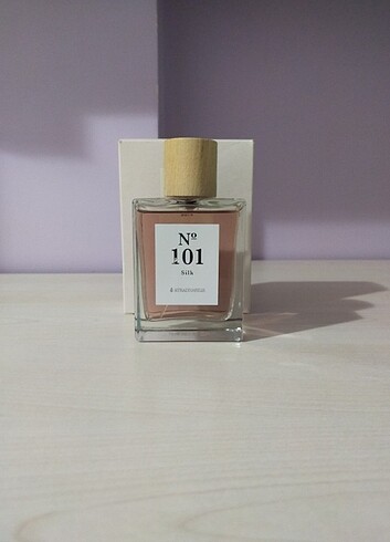 Stradivarius No101 Silk EDT