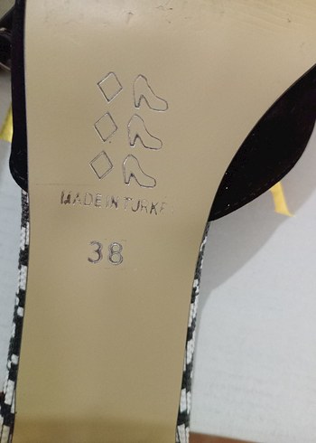 Desenli Tokalı Siyah  ekoseli Bohem Topuklu Ayakkabı - Görsel 8