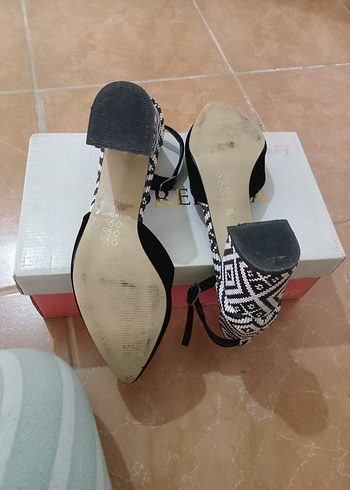 Desenli Tokalı Siyah  ekoseli Bohem Topuklu Ayakkabı - Görsel 6