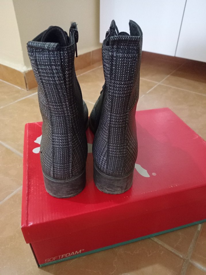 Gri Ekose Desenli Lastikli Kadın Bot - Görsel 3