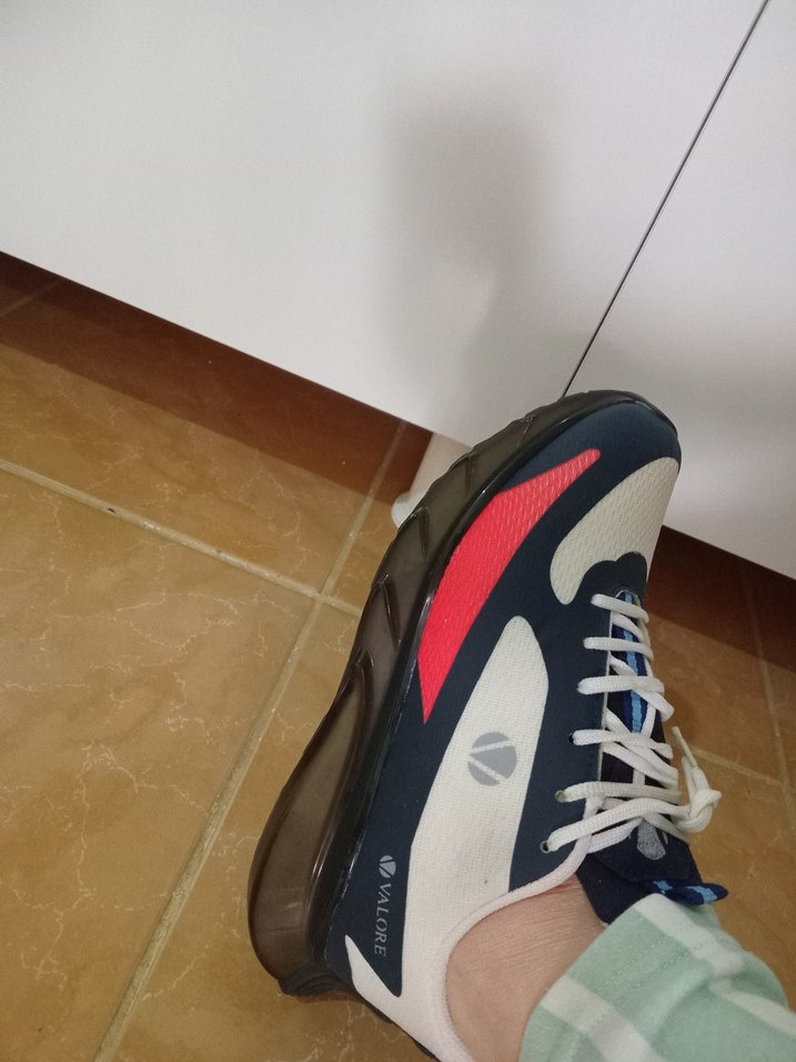 Adidas unisex Beyaz Spor Ayakkabı Velcro - Görsel 5