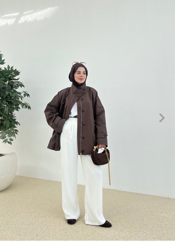 Kadın Kahverengi dik yaka trençkot - Görsel 3