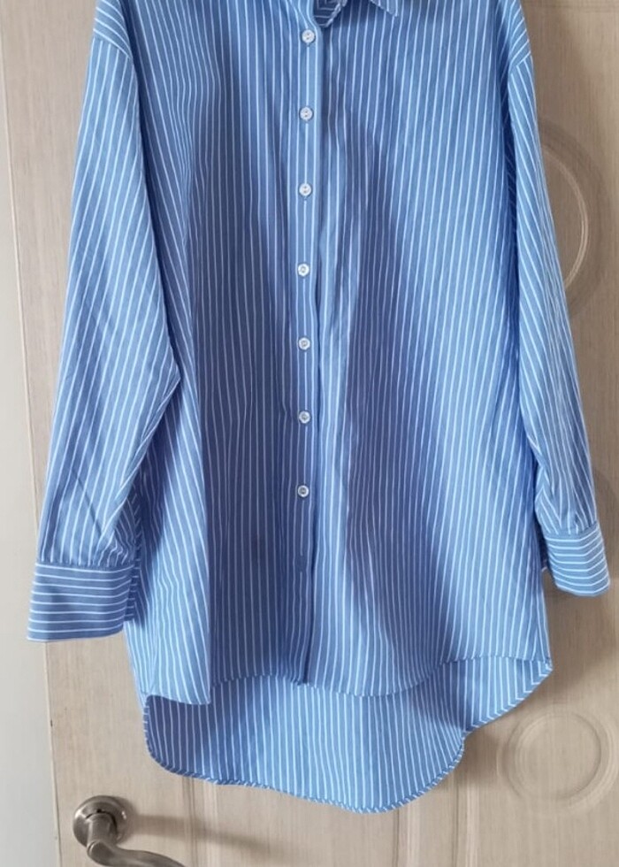 Trendyol Milla çizgili mavi gömlek  - Görsel 4