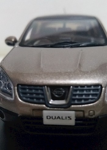 1/43 nissan qashqai dualis kyosho sifir Oyuncak Araba