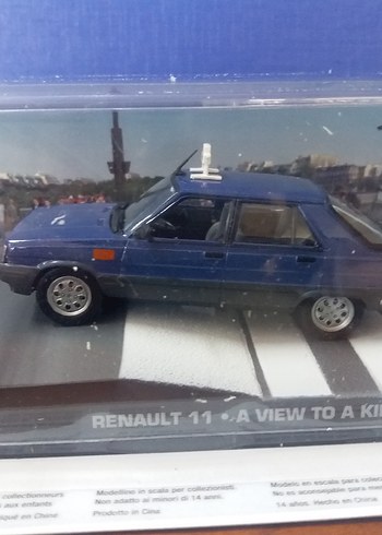 1/43 Renault 11 flash sifir kapali ambalaj universal hobbies
