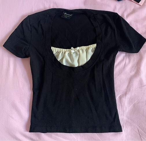 Coquette crop body