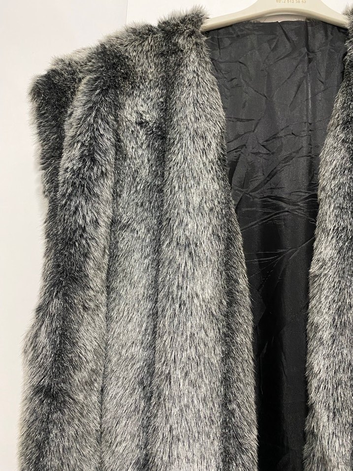 Gri Kürklü Midi Kadın Yelek - Görsel 2