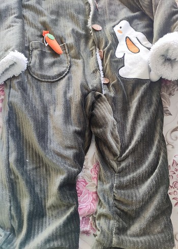 Düğmeli Gri Bebek Kar Tulumu Nakışlı - Görsel 5