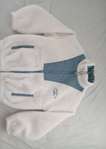 Kadın Beyaz Polar Mont, Yüksek Yaka, Fermuarlı - Görsel 7