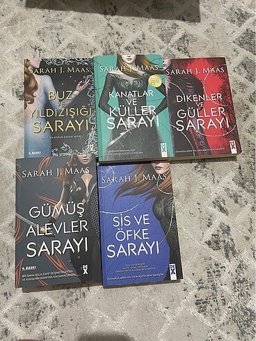 dikenler ve güller sarayı kitap serisi