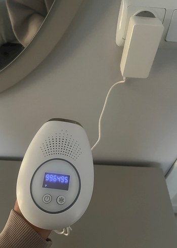 Beyaz Philips Lazer Epilasyon Cihazı - Görsel 2