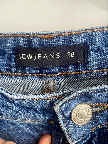 38 Beden Mom jean