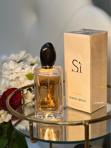 Armani Si