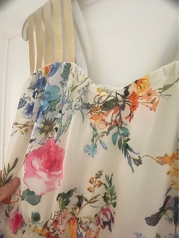 m Beden çeşitli Renk Bershka abiye elbise