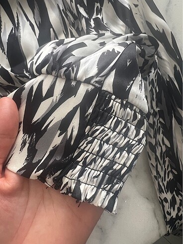 Kadın şık saten bluz - Görsel 6