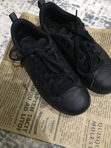 33 Beden siyah Renk Orijinal Adidas