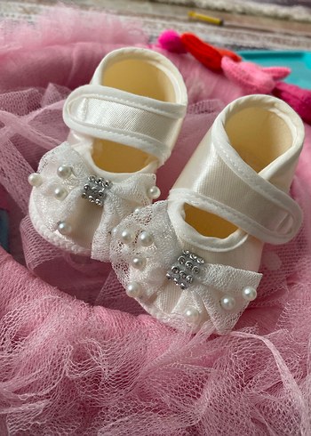 İnci Detaylı Beyaz Kız Çocuk Özel Gün Ayakkabısı - Görsel 2