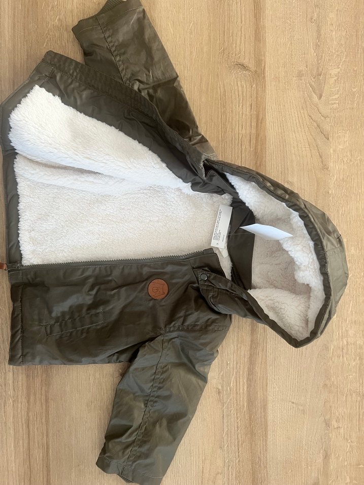 H&M etiketli bebek mont - Görsel 2