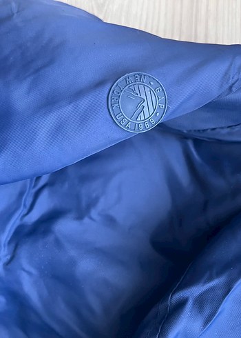 Gap Kürklü Kapüşonlu Erkek Çocuk Mavi Mont - Görsel 4