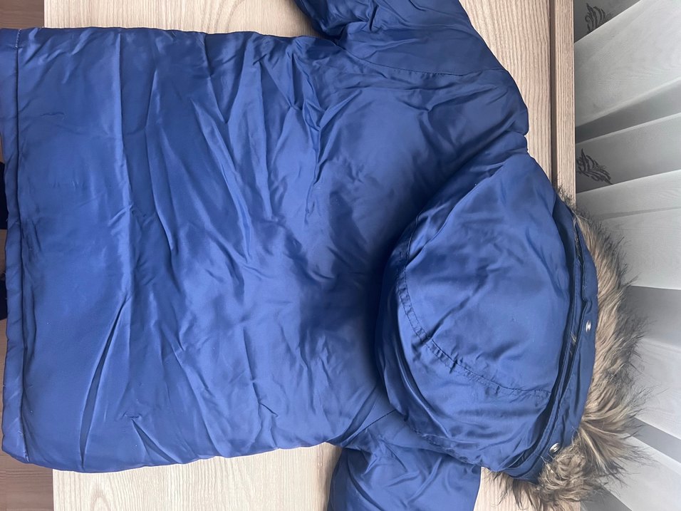 Gap Kürklü Kapüşonlu Erkek Çocuk Mavi Mont - Görsel 3