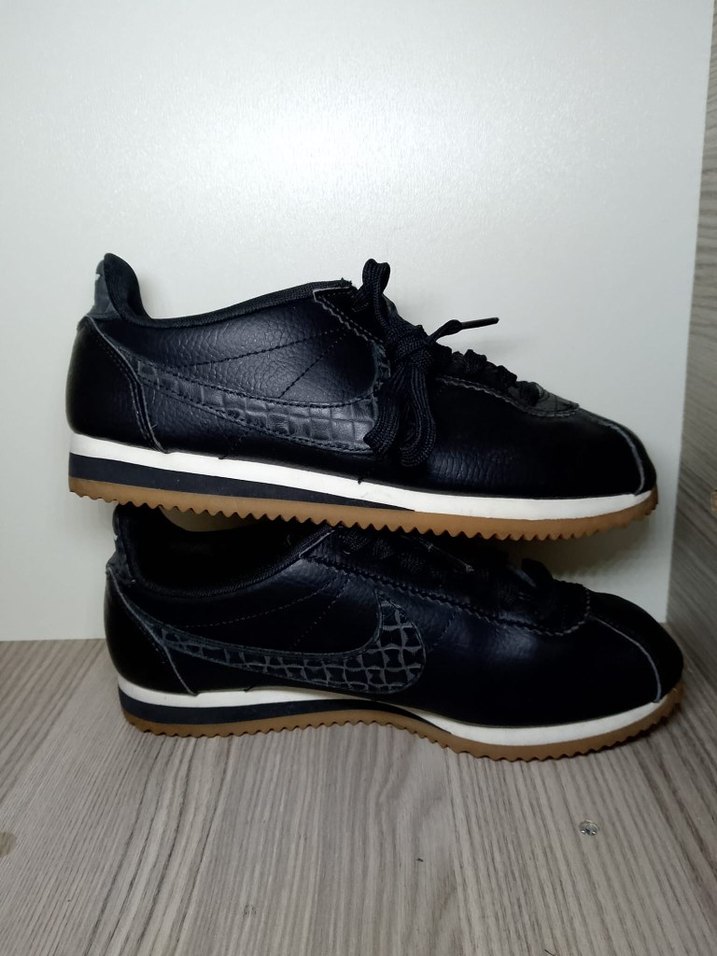 Nike Siyah Kadın Cortez Ayakkabı - Görsel 2