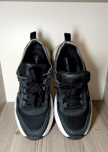 Gri Yılan Desenli Bağcıklı Platform Spor Ayakkabı - Görsel 5