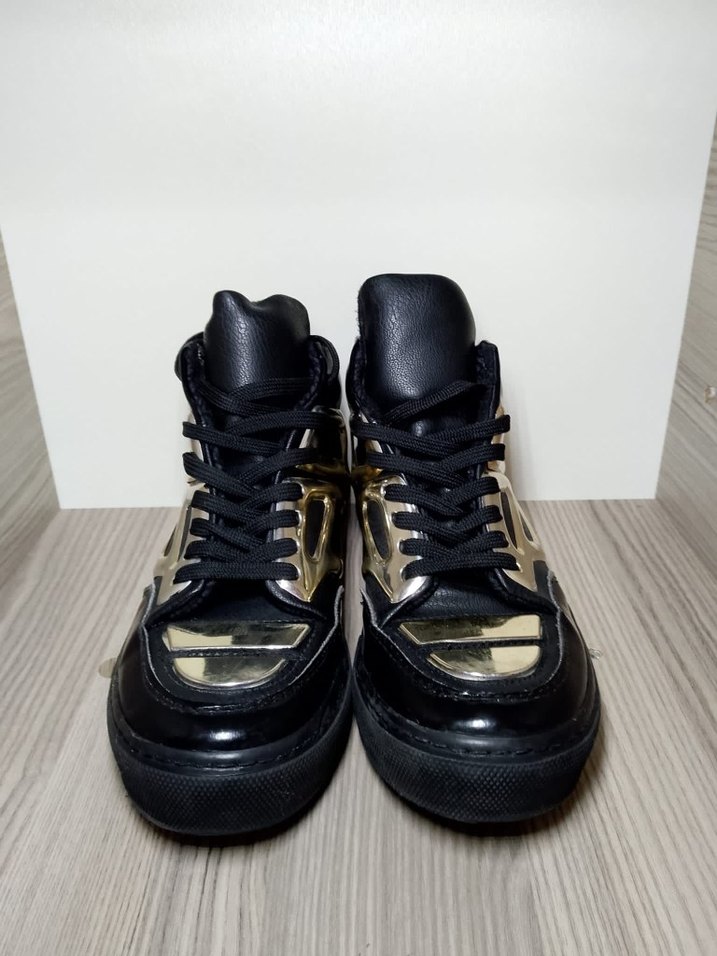 Kadın Altın Tokalı Street Style Spor Ayakkabı - Görsel 4