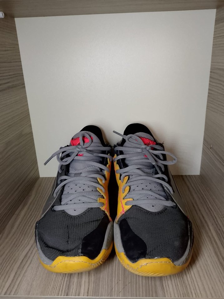 Nike Gri Basketbol Ayakkabısı - Görsel 3