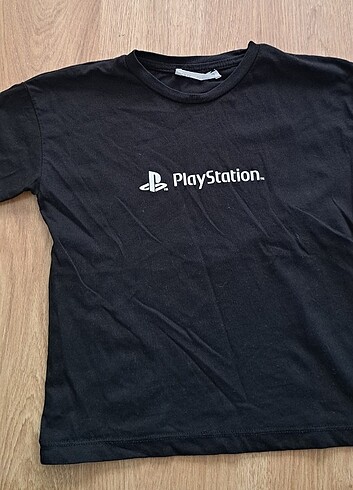 Playstation tshirt