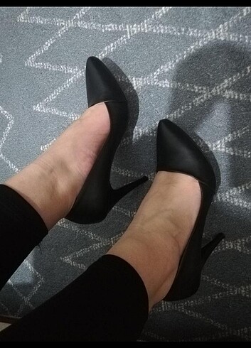 Stiletto siyah deri 36 numara 