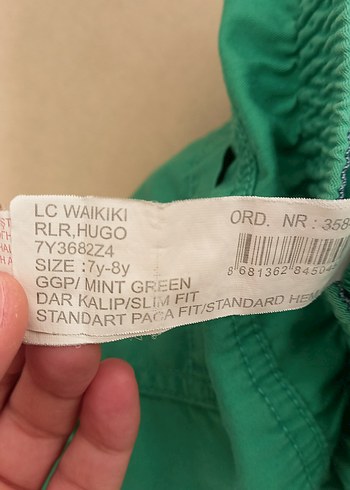 LC Waikiki Erkek Çocuk Yeşil Bol Kesim Pamuk Şort