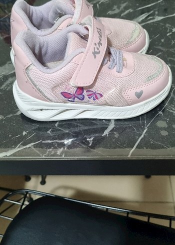 24 Beden pembe Renk Kız Çocuk Pembe Cırt Cırtlı Sneaker