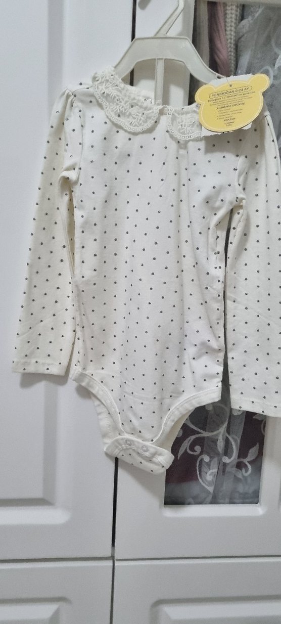 Uzun Kollu Puantiyeli Bebek Kız Body - Görsel 3