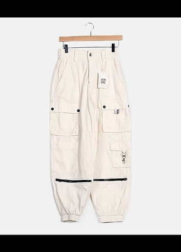 Bershka kargo pantolon
