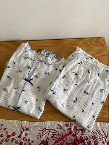 Diğer Koza pijama takımı