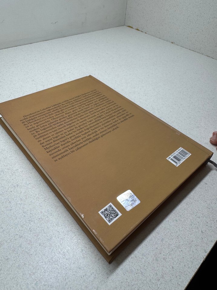 Lidyalılar Mythos'tan Logos'a - Prof. Dr. Muzaffer Demir - Görsel 3