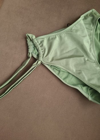 34 Beden yeşil Renk Trendyol bikini