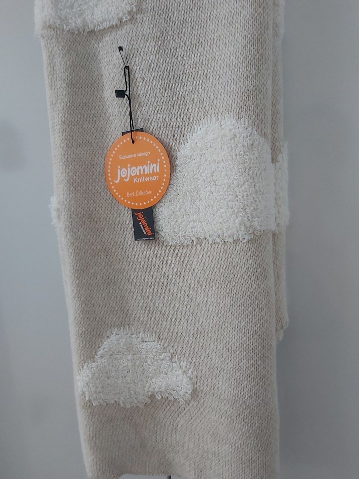 Beyaz Bulut Desenli Pamuk Bebek Battaniyesi - Görsel 4